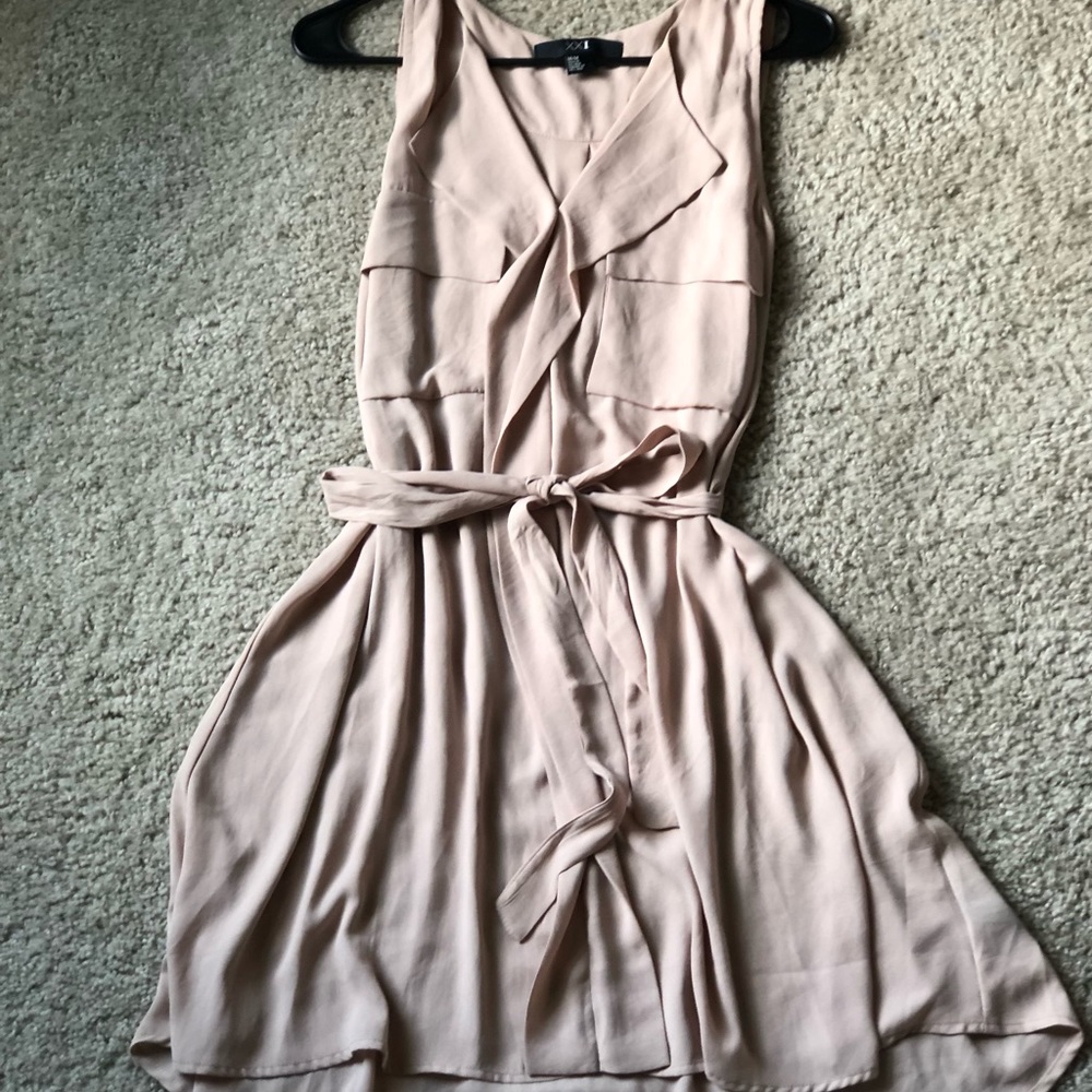 Tan semi sheer dress w/ sash - M